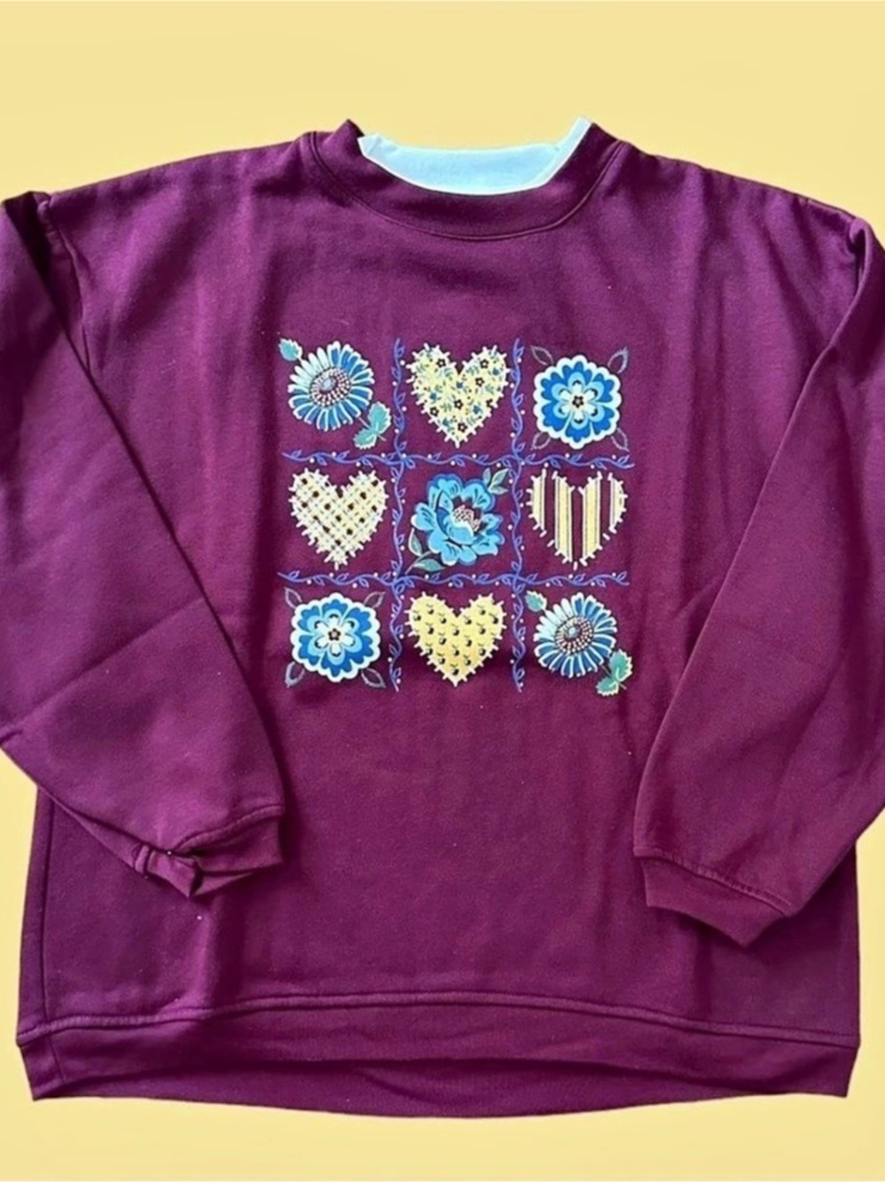 Basic Editions Floral Grandma Sweater (Medium)